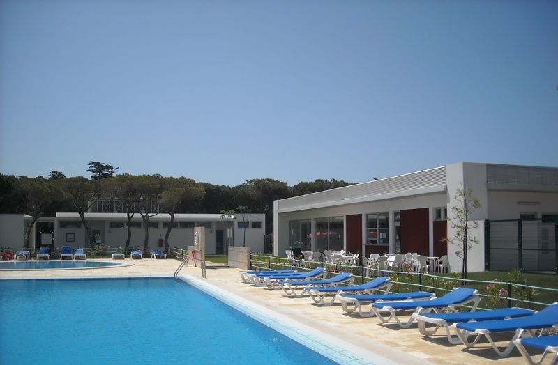Orbitur Guincho Bungalows - Caravan Park Cascais Bagian luar foto