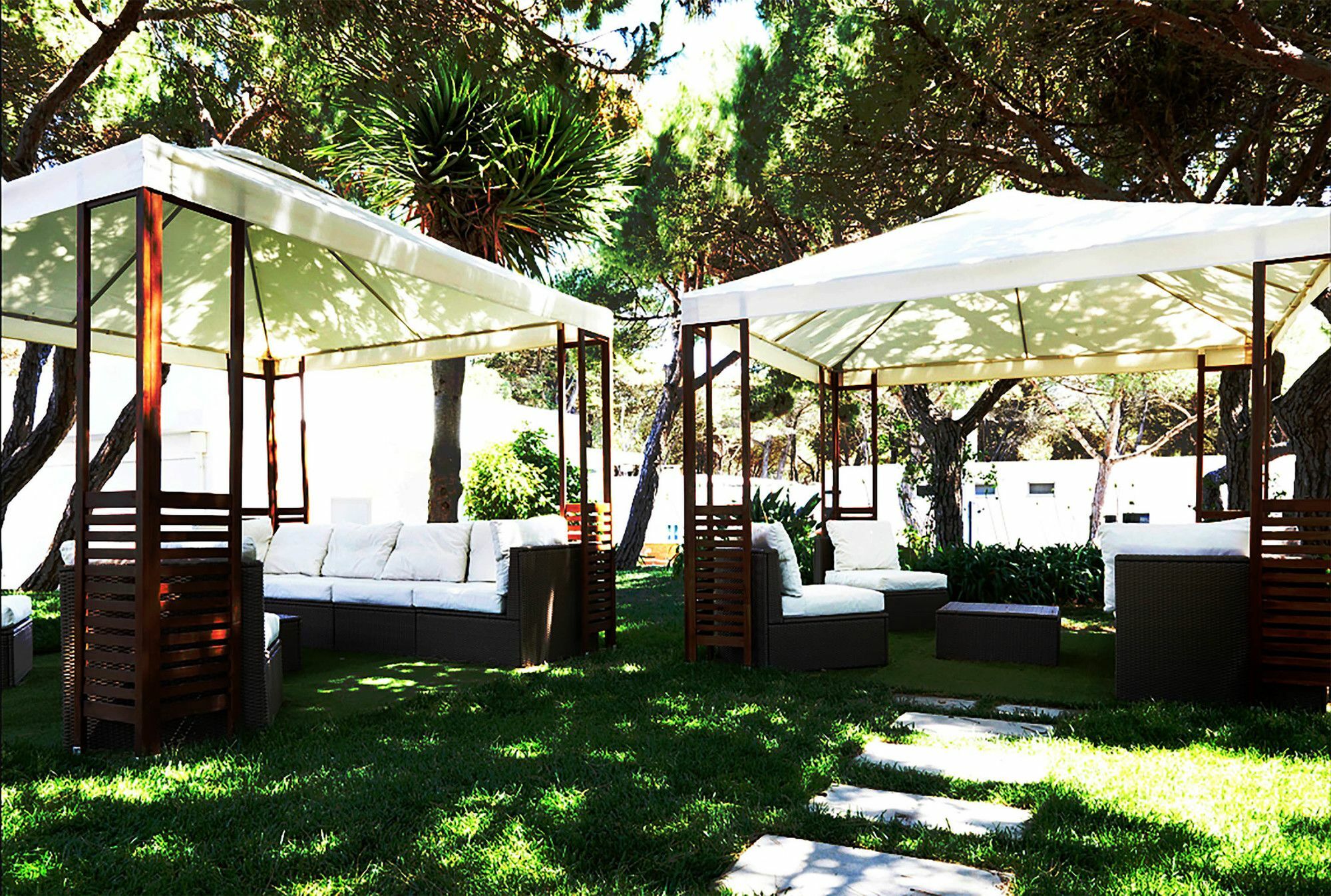 Orbitur Guincho Bungalows - Caravan Park Cascais Bagian luar foto