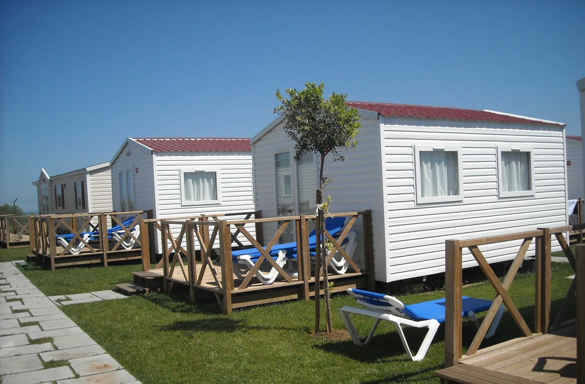 Orbitur Guincho Bungalows - Caravan Park Cascais Bagian luar foto